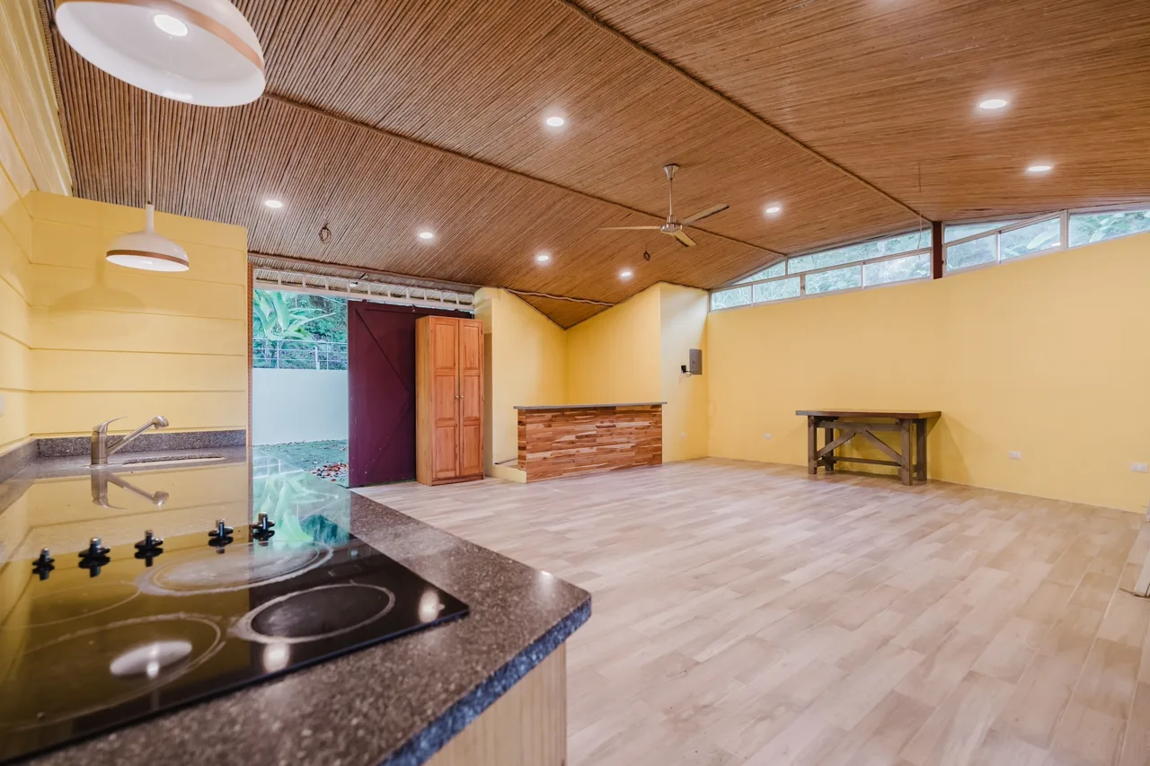 Quepos 8 BR Multi-Family Estate with Stunning Marina Views