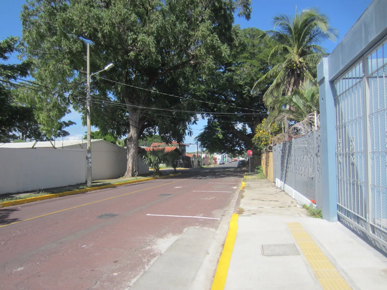 Downtown Liberia Commercial building for Rent