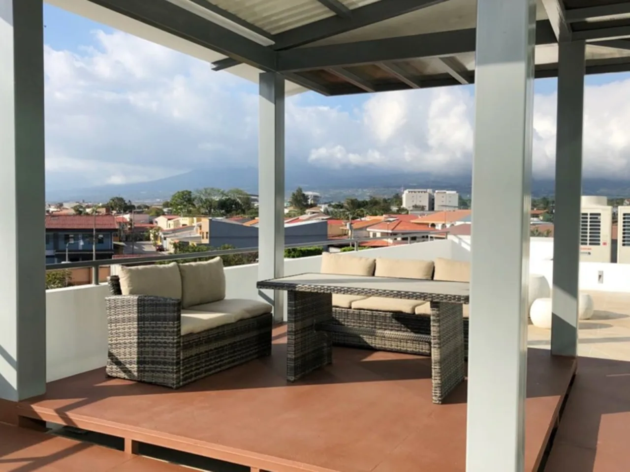 Llorente de Tibas 130 M2 office for rent
