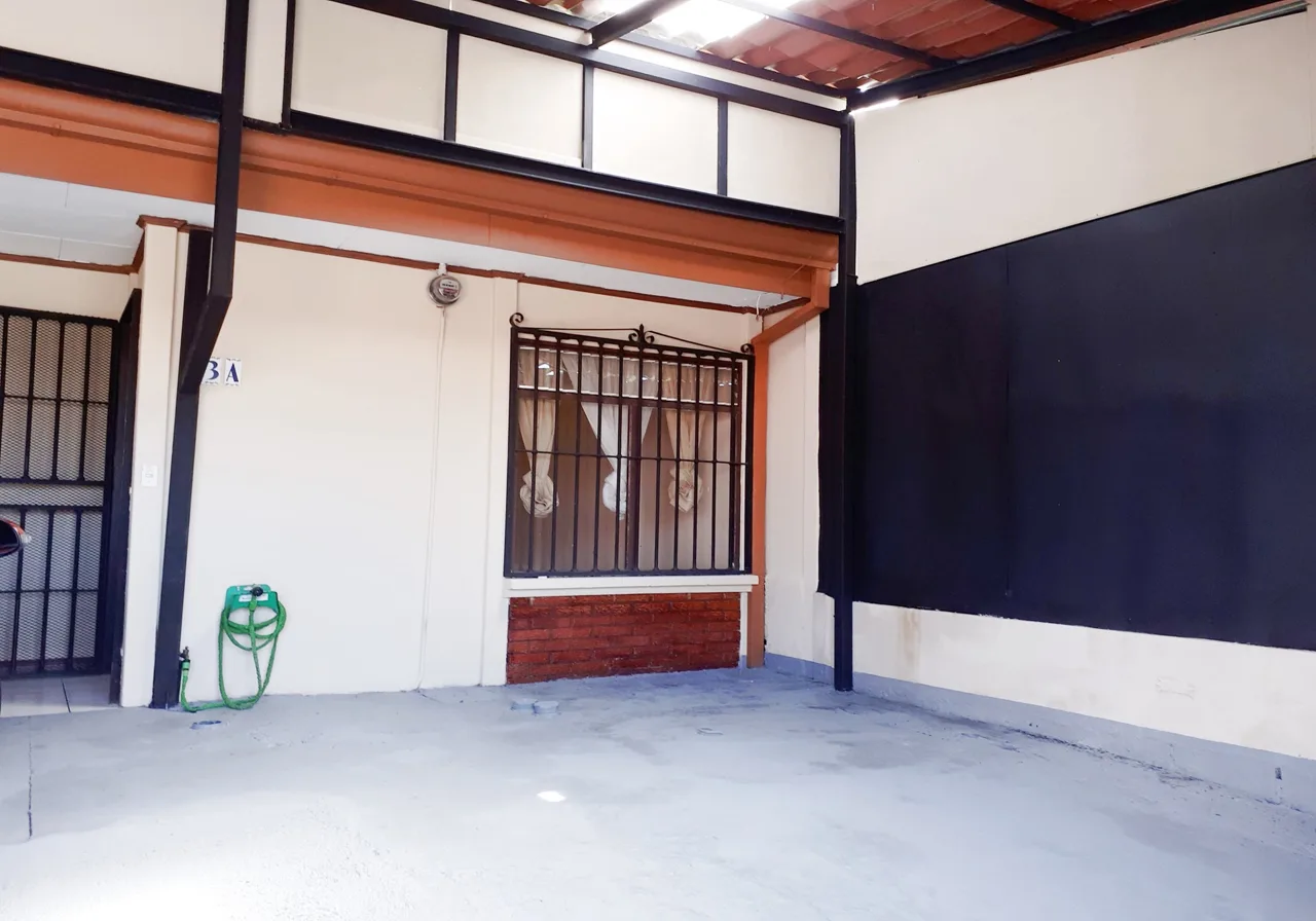 Low priced single story Coronado home for sale — photo 2
