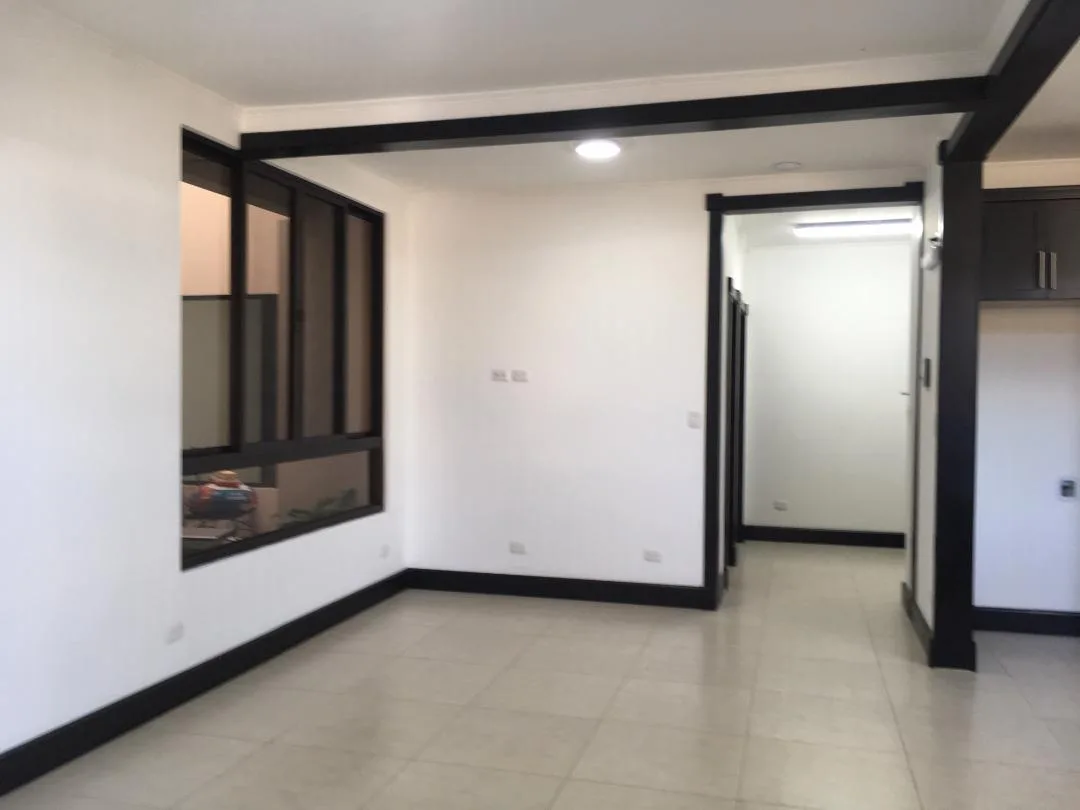 New 2 BR Santa Ana apartments light open plan with views near center and 27