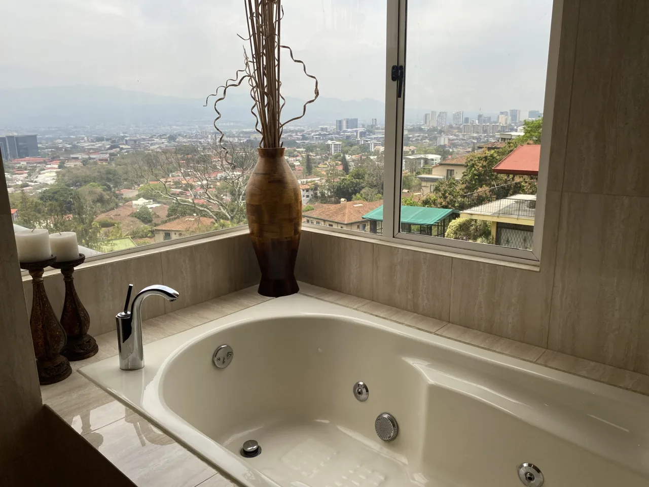 Extraordinary 3 BR Valle Arriba Escazu Valley View Condo
