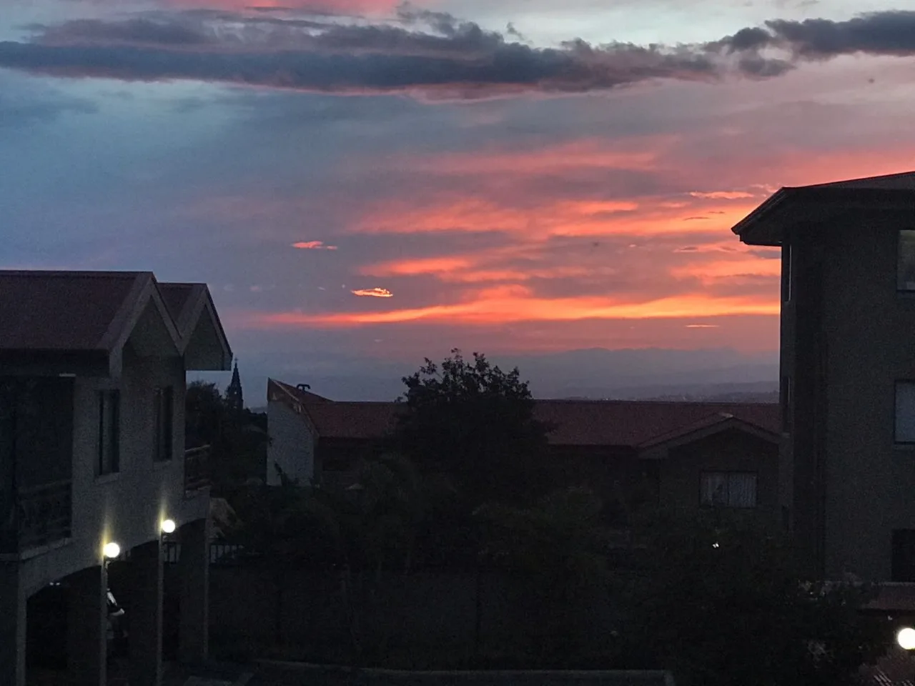 Coronado 3 BR second floor condo low HOA fee — photo 4