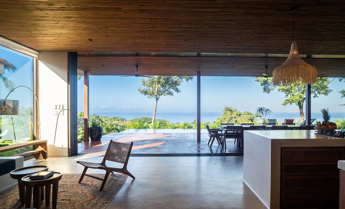 Malpais Beach 2 BR Luxurious Coastal Villa and 2 BR Guest