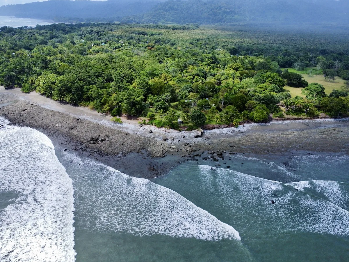 Unique Oceanfront Point Break Osa Peninsula Property