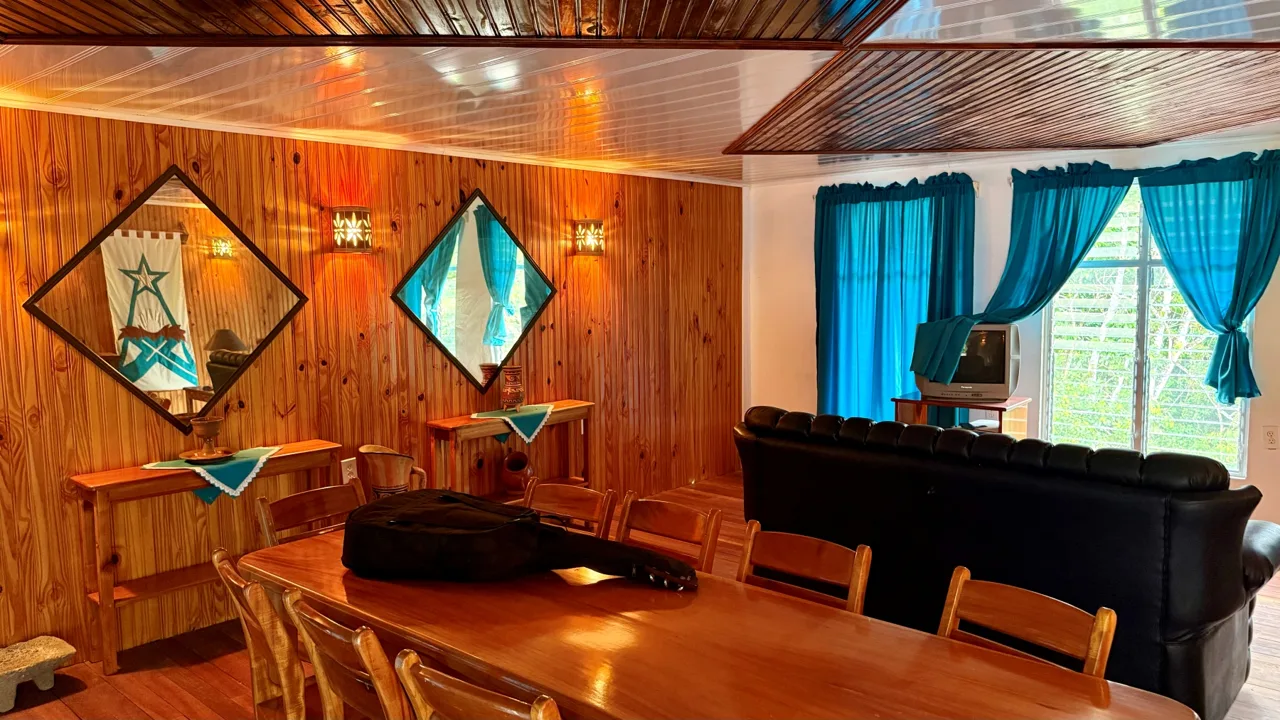 Turnkey La Fortuna 11 BR Retreat or Group Event Property