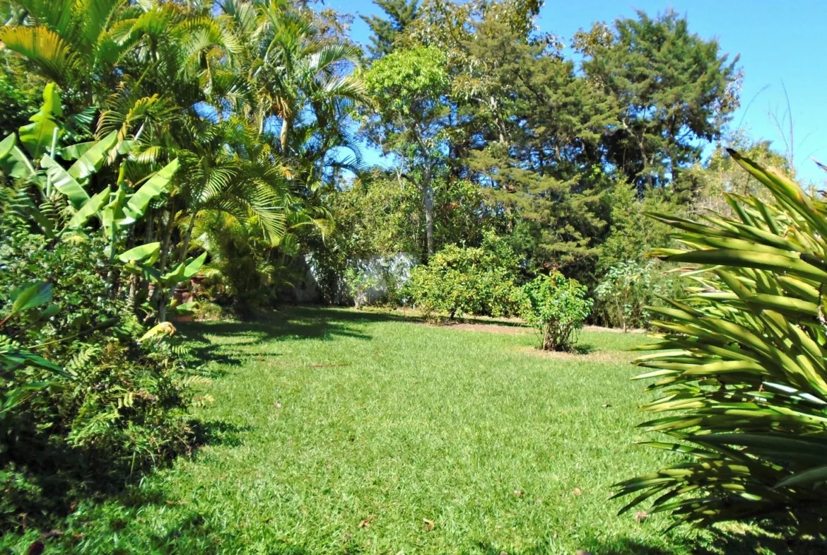 Escazu 4 BR Chalet with 2 rental apartments on 1 Acre