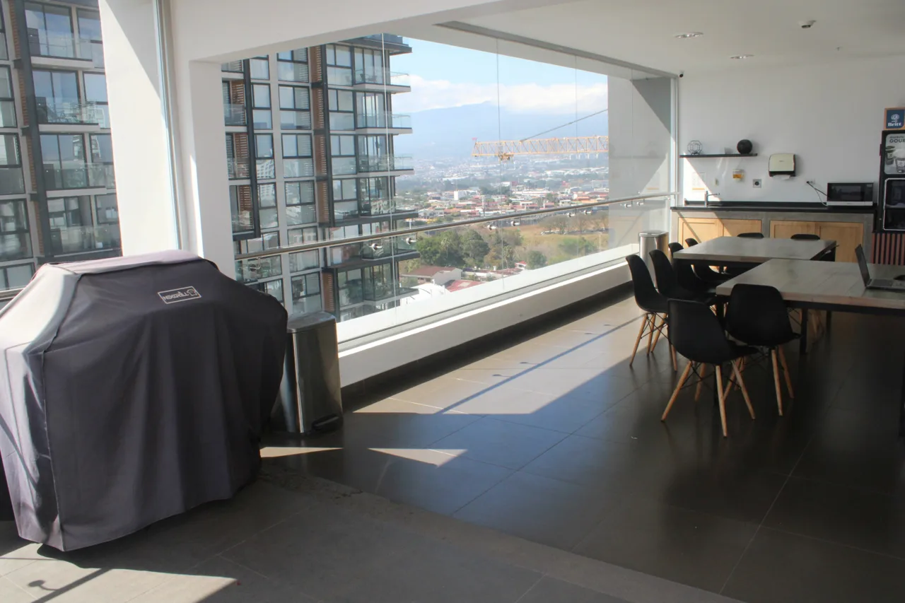 Unique Rohrmoser Custom Built 3 BR Condo — photo 2