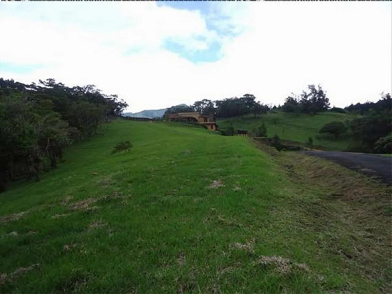 Beautiful lot for sale in the hills of Moravia