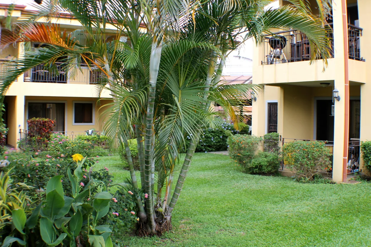 11 Unit Furnished Cariari Apartment Complex