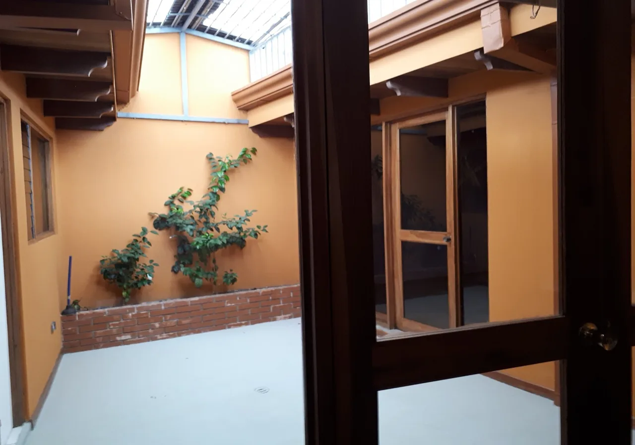 Nice one-story Tibas home for sale — photo 3