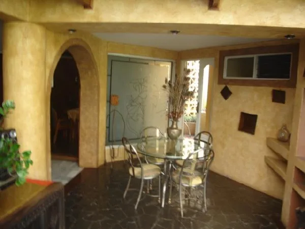 Elegant one story San Jose Home for sale with gardens — photo 4