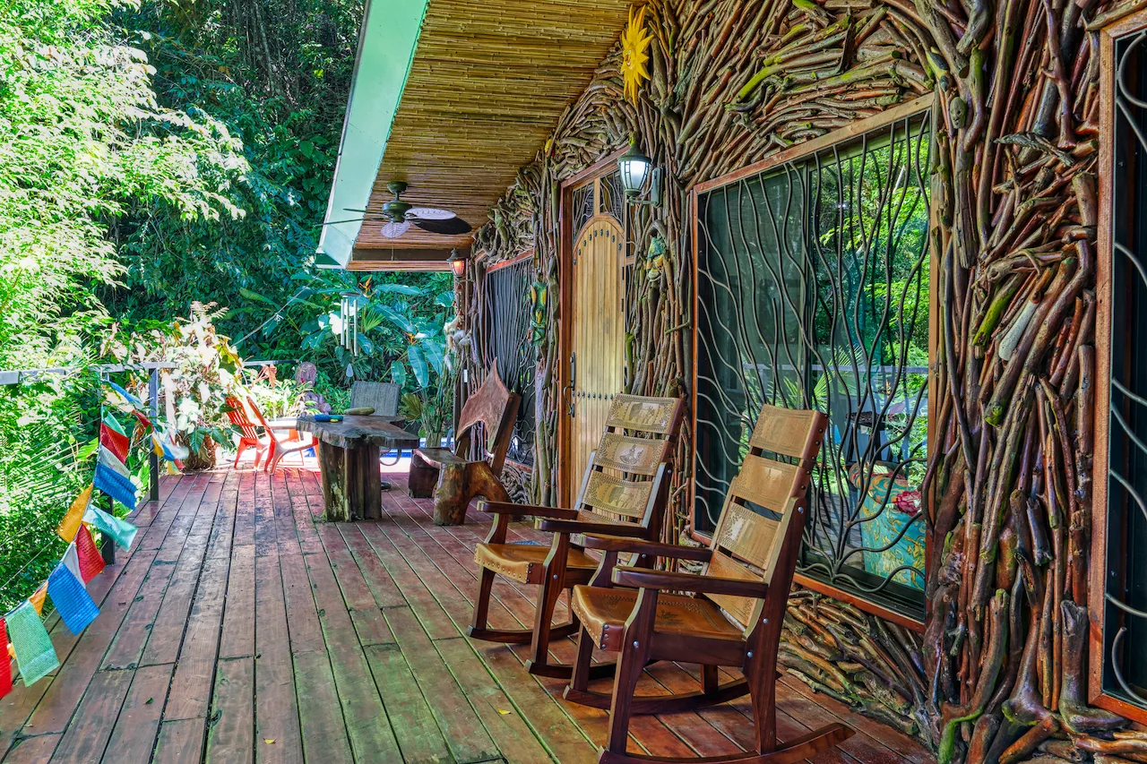 One of a kind Dominical 2 BR River home