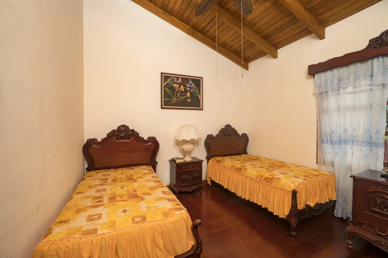 Dominical Luxury View Home in Gated Community