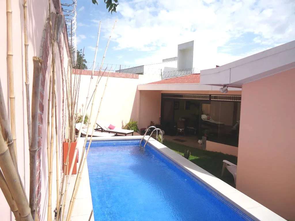 Beautifully remodeled one story home in Escazu with pool