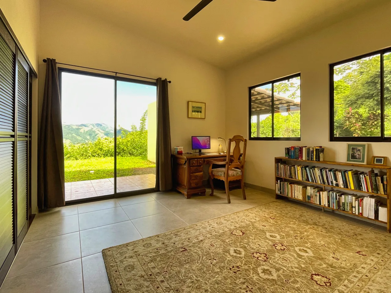 Mountaintop European Vibes in Puriscal Furnished 2 BR Home