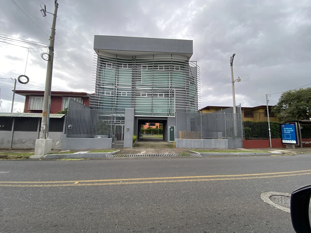 Fully Furnished Tibas Office Building Accommodates 65 People