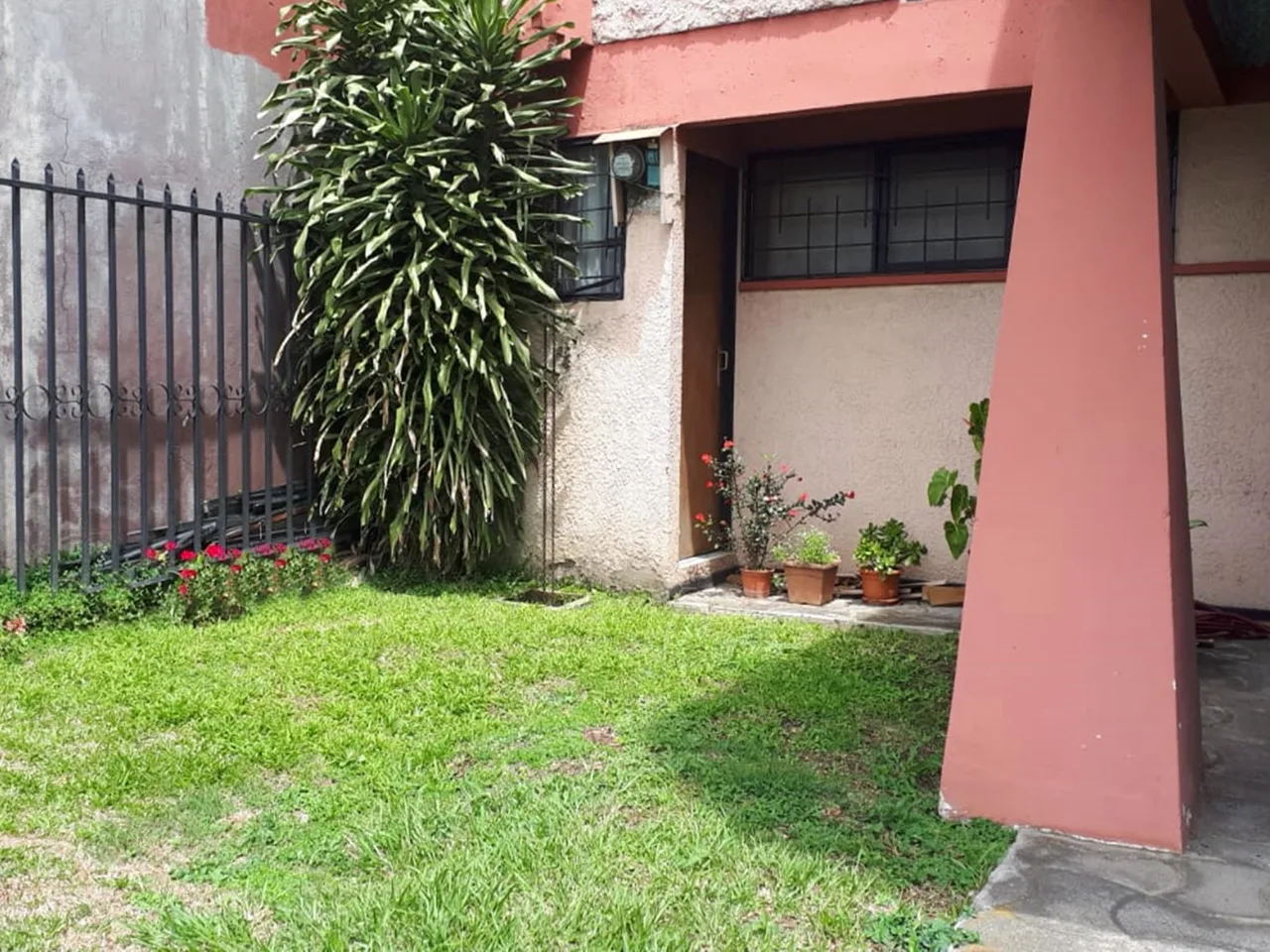Rohrmoser Commercial use 3 BR house for sale