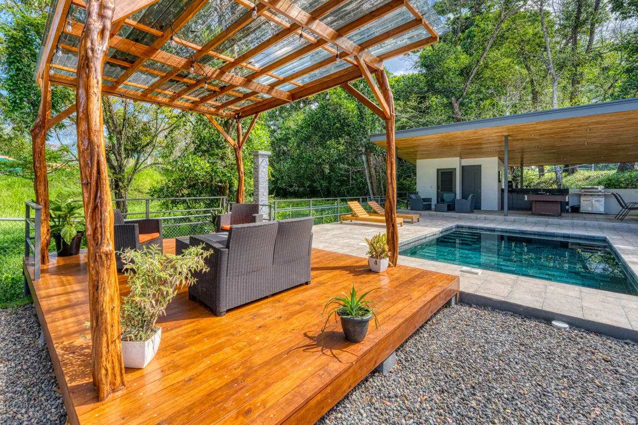 New Furnished Uvita Modern 2 BR Home