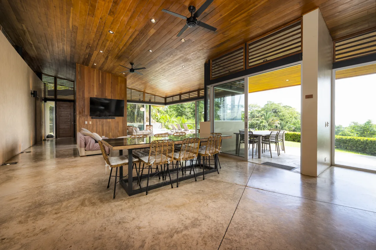 Pavones 4 BR Luxury Villa with Yoga Deck and Pool