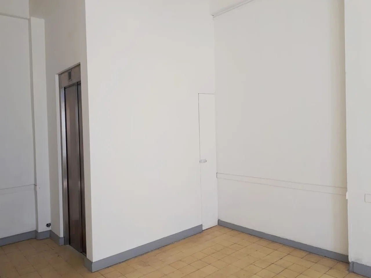 Three story office building for sale in the heart of San Jose — photo 5