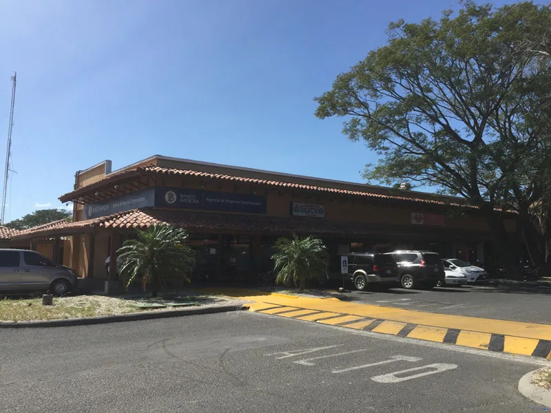 Fantastic Liberia Restaurant Location for Lease