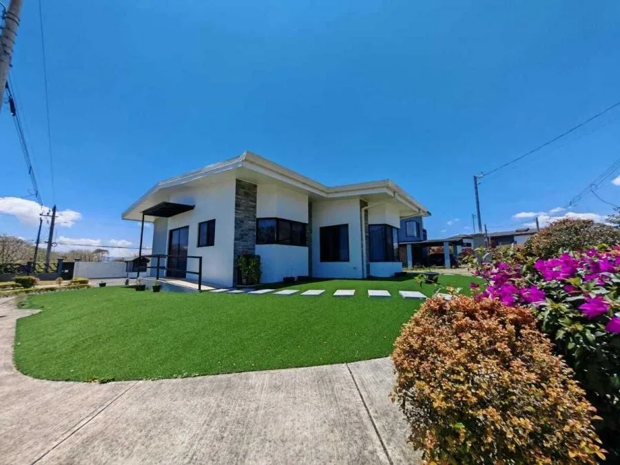 Venta de casa en condominio en San Isidro de Heredia #3080 - Venta en San Isidro