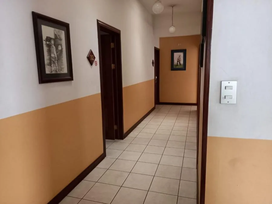 SAN JOSE SAN PEDRO VENDO EDIFICIO APARTATOTEL - Venta en Montes de Oca — photo 4