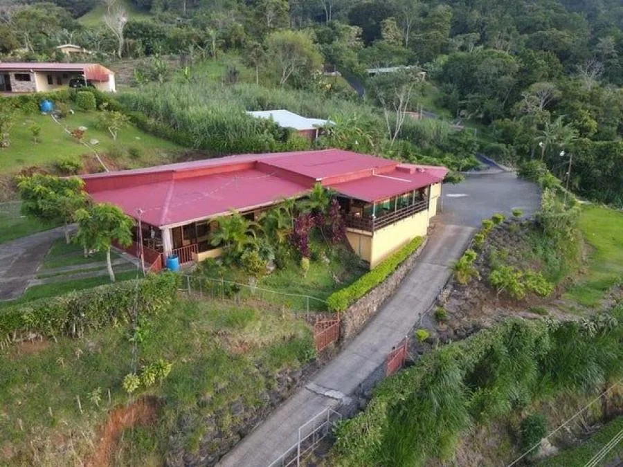 Venta de Casa en Puriscal-Santiago, San José. RAH 25-526 - Venta en Puriscal