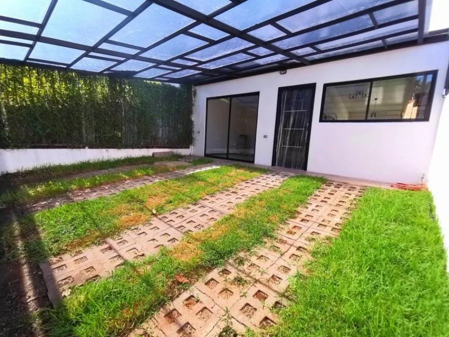 Casa en Venta en San Rafael, Heredia. RAH 24-819 - Venta en San Rafael