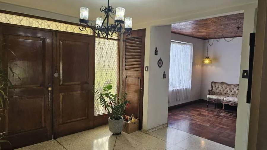 CASA EN VENTA EN SAN PEDRO, MONTES DE OCA RAH 24574  - Venta en Montes de Oca — photo 2