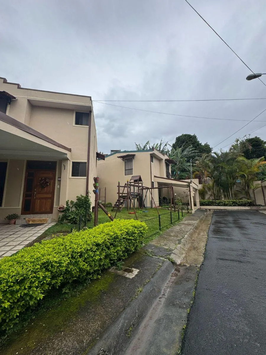 Venta de Casa en San José-Hatillo. RAH 26-1943 INVERSIÓN - Venta en San José