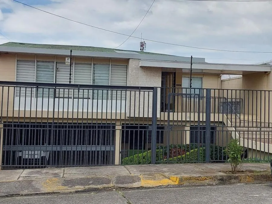 Casa en venta en San José. RAH 23-2968 - Venta en San José