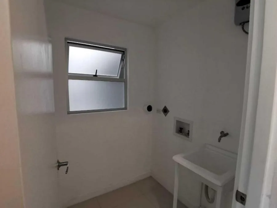 Apartamento a estrenar con excelente ubicación en Sabanilla RAH 231182 - Venta en Montes de Oca — photo 2