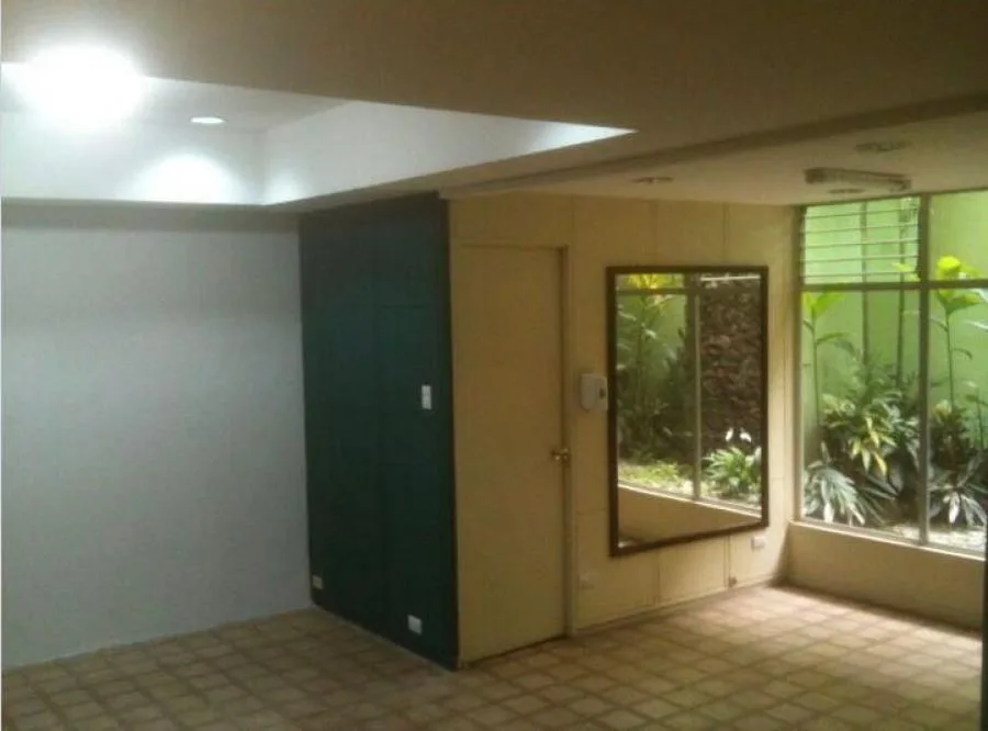 Alquiler de Local Comercial en San José. - Alquiler / Renta en San José — photo 4
