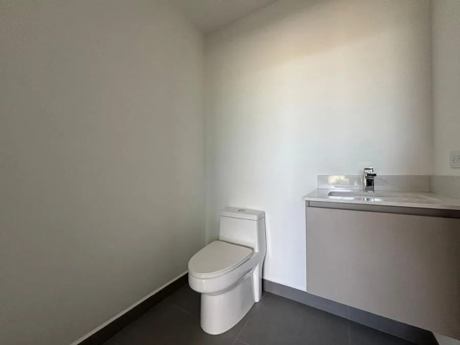 Venta de apartamento a estrenar en Torre Dent7, Barrio Dent, San José $175.000 #FR001 - Venta en San José — photo 2