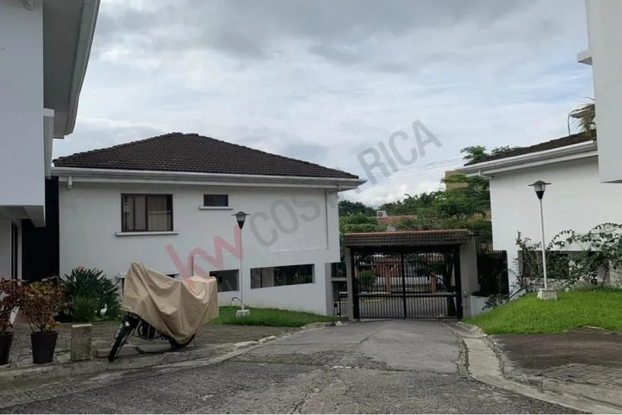 Venta de Casa en condominio en San Pedro, Montes de Oca US$ 320.000 #6055 - Venta en San Pedro
