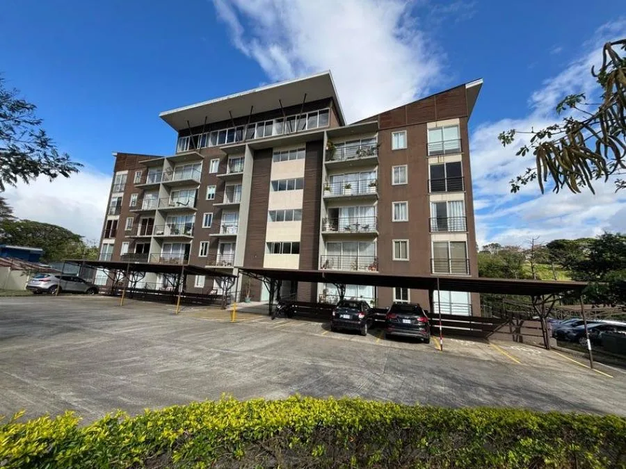 Se vende casa en Ulloa Heredia 26-1777 - Venta en San Pablo