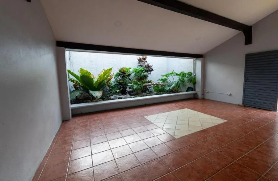 Venta de Edificio en Uruca, San José. RAH 24-1557 - Venta en Uruca — photo 4