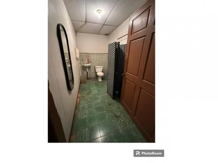 VENTA DE LOTE CON BODEGA PARA DEMOLER, SAN JOSÉ, HOSPITAL, SAN BOSCO - Venta en San José — photo 3