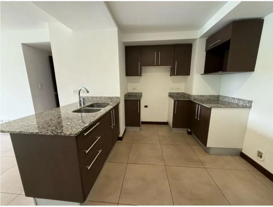 Venta de apartamento en Torre Latitud Dent, Barrio Dent, San José US$136,000 JM#77 - Venta en San José — photo 3