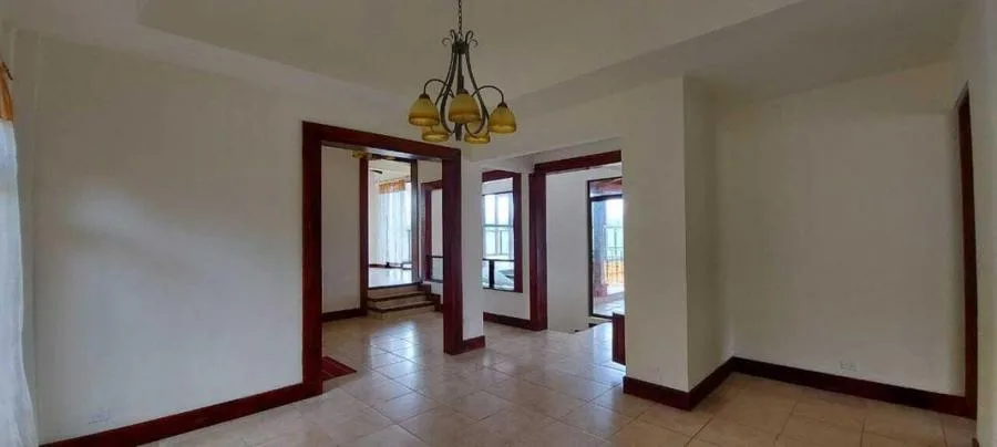 Venta de Casa en Zurquí, Moravia.  - Venta en Moravia — photo 5