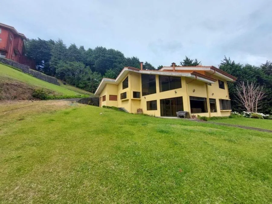 CASA EN VENTA EN SAN ISIDRO, cod: CTL MLS #25-834 - Venta en San Isidro