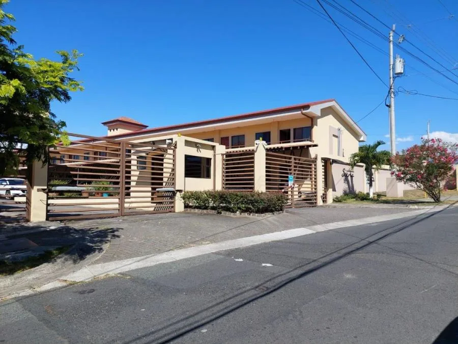 Apartamento tipo Apart-Hotel ideal para inversión con balcón y amenidades premium #26-1691 GS - Venta en San José