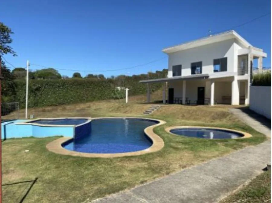 Casa En Venta En Condominio En Alajuela Costa Rica; Idi: 133857 - Venta en Tambor