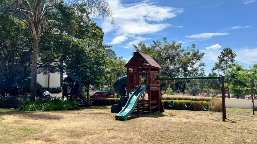CASA EN VENTA EN ESCAZU, cod: CTL MLS #26-221 - Venta en Escazú