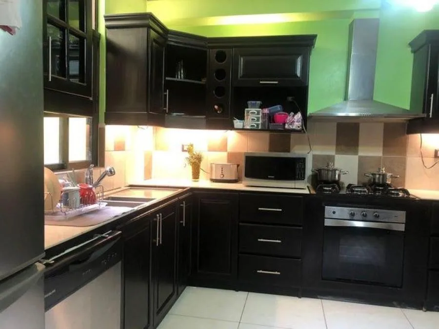 Venta de casa en condominio de Mata de plátano - Venta en Goicoechea — photo 5