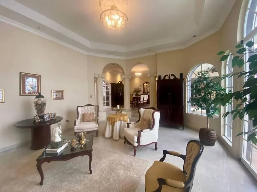 Venta de Casa en Rohrmoser MGA - Venta en Pavas