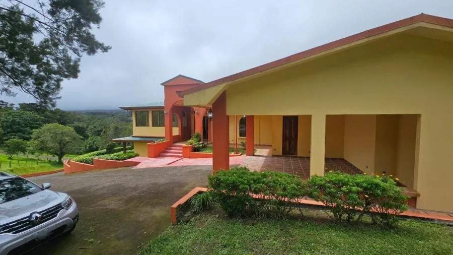 Venta de Casa en Moravia, San José. RAH 26-237 - Venta en Moravia