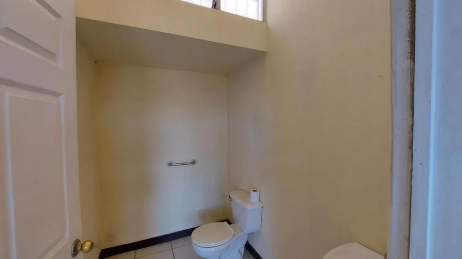Local Comercial en Venta en Goicoechea, San José. RAH 24-1051 - Venta en Goicoechea — photo 2